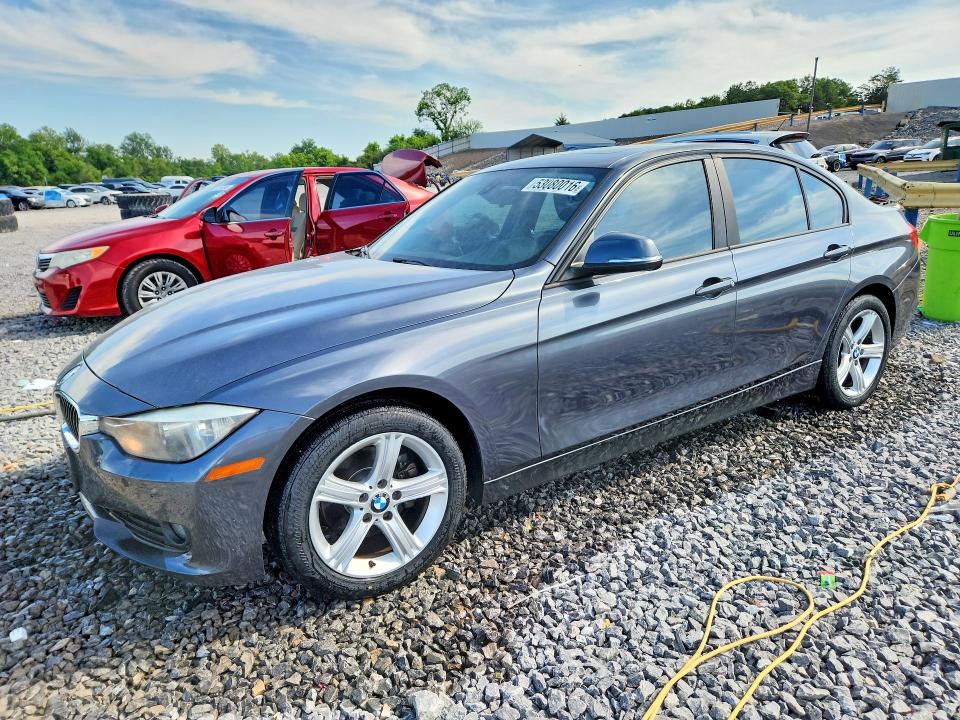 53080016 :رقم المزاد ، WBA3C3C53EF984582 vin ، 2014 Bmw 320 مزاد بيع