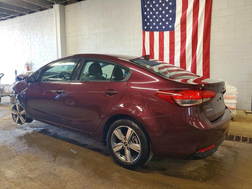 53055756 :رقم المزاد ، 3KPFL4A74JE199423 vin ، 2018 Kia Forte مزاد بيع