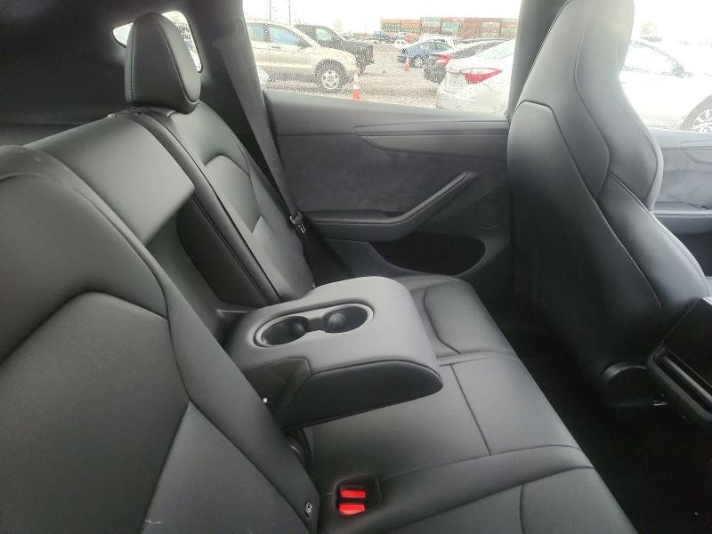 2026 Tesla Model Y მანქანა იყიდება აუქციონზე, vin: 7SAYGDET0TA667553, აუქციონის ნომერი: 51646006