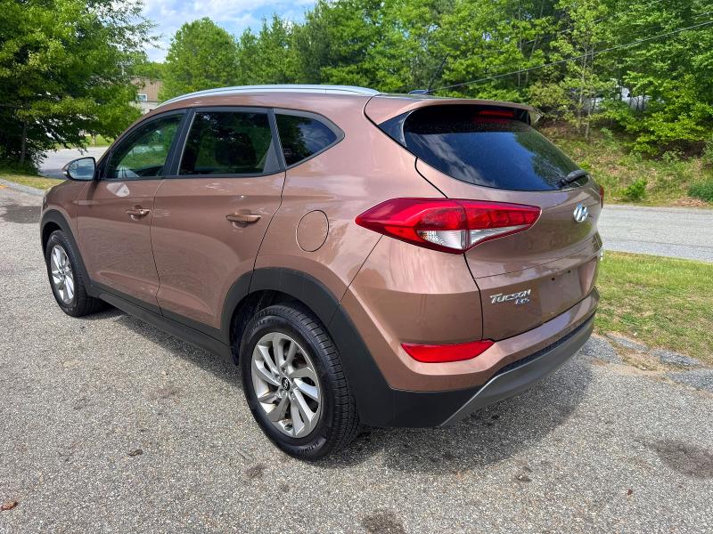 54896686 :رقم المزاد ، KM8J3CA27GU128618 vin ، 2016 Hyundai Tucson مزاد بيع