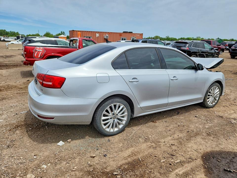 54456596 :رقم المزاد ، 3VWD17AJ3FM214739 vin ، 2015 Volkswagen Jetta مزاد بيع