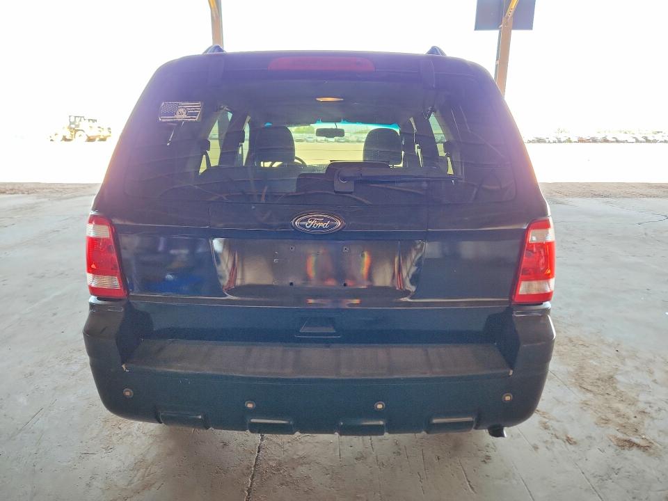 2010 Ford Escape მანქანა იყიდება აუქციონზე, vin: 1FMCU0DG7AKD40353, აუქციონის ნომერი: 53401296