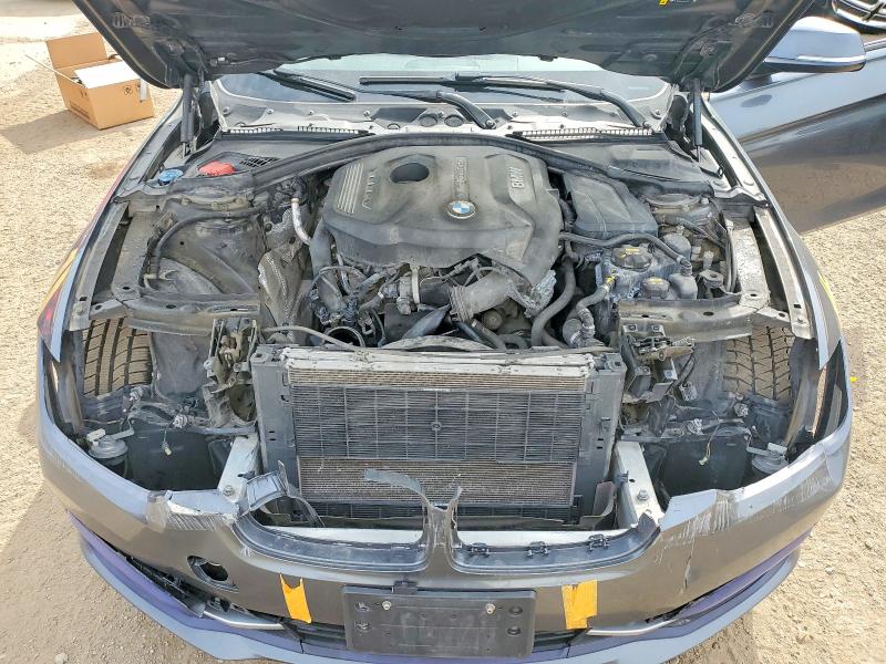 54671956 :رقم المزاد ، WBA8D9C58JEM31819 vin ، 2018 Bmw 330 مزاد بيع