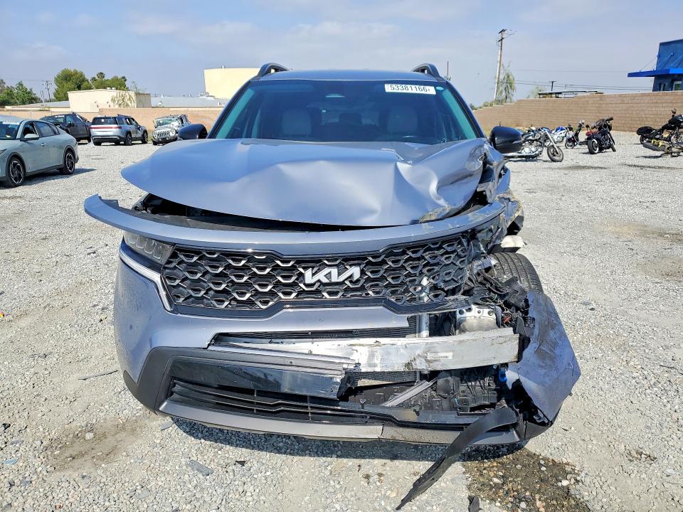 53381166 :رقم المزاد ، 5XYRLDLC7NG108354 vin ، 2022 Kia Sorento مزاد بيع