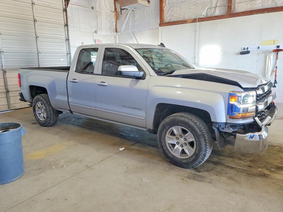 52776476 :رقم المزاد ، 1GCRCREC5JZ166646 vin ، 2018 Chevrolet Silver1500 مزاد بيع