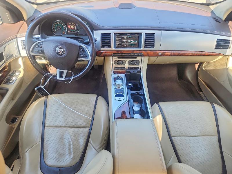 Aukcja sprzedaży 2015 Jaguar Xf, vin: SAJWJ0FF5F8U64142, numer aukcji: 53622306