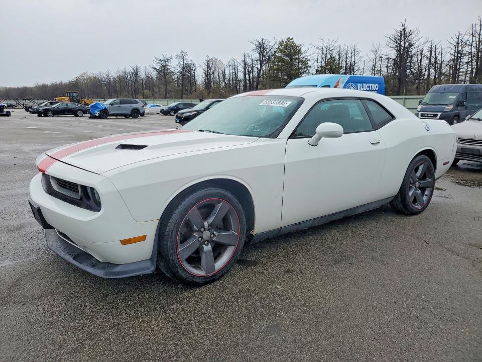 52537806 :رقم المزاد ، 2C3CDYAG7DH524540 vin ، 2013 Dodge Challenger مزاد بيع