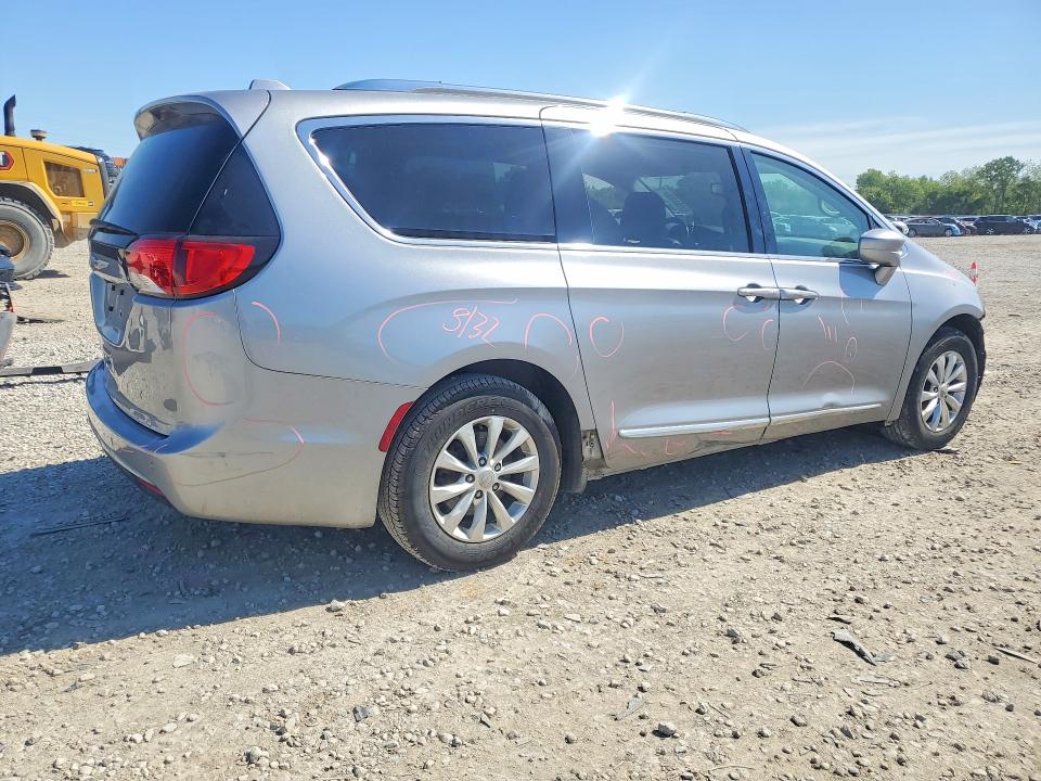 Продаж на аукціоні авто 2018 Chrysler Pacifica, vin: 2C4RC1BG9JR322738, номер лоту: 52664406