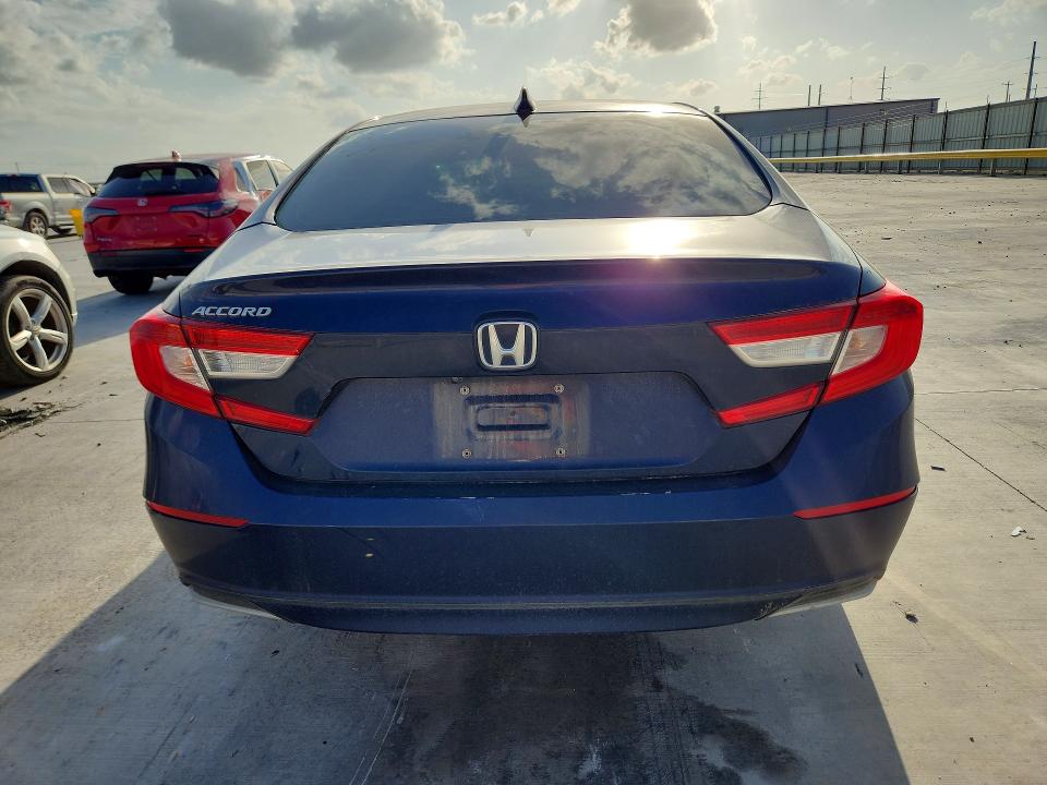Продажа на аукционе авто 2019 Honda Accord, vin: 1HGCV1F17KA103757, номер лота: 54136606
