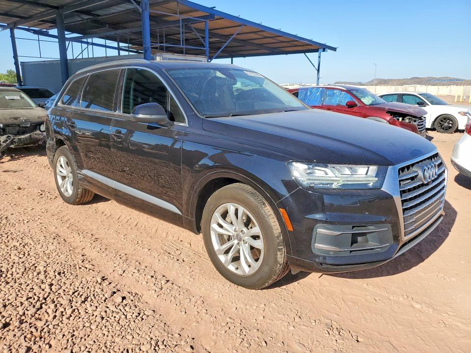 53125586 :رقم المزاد ، WA1LAAF72KD037755 vin ، 2019 Audi Q7 مزاد بيع