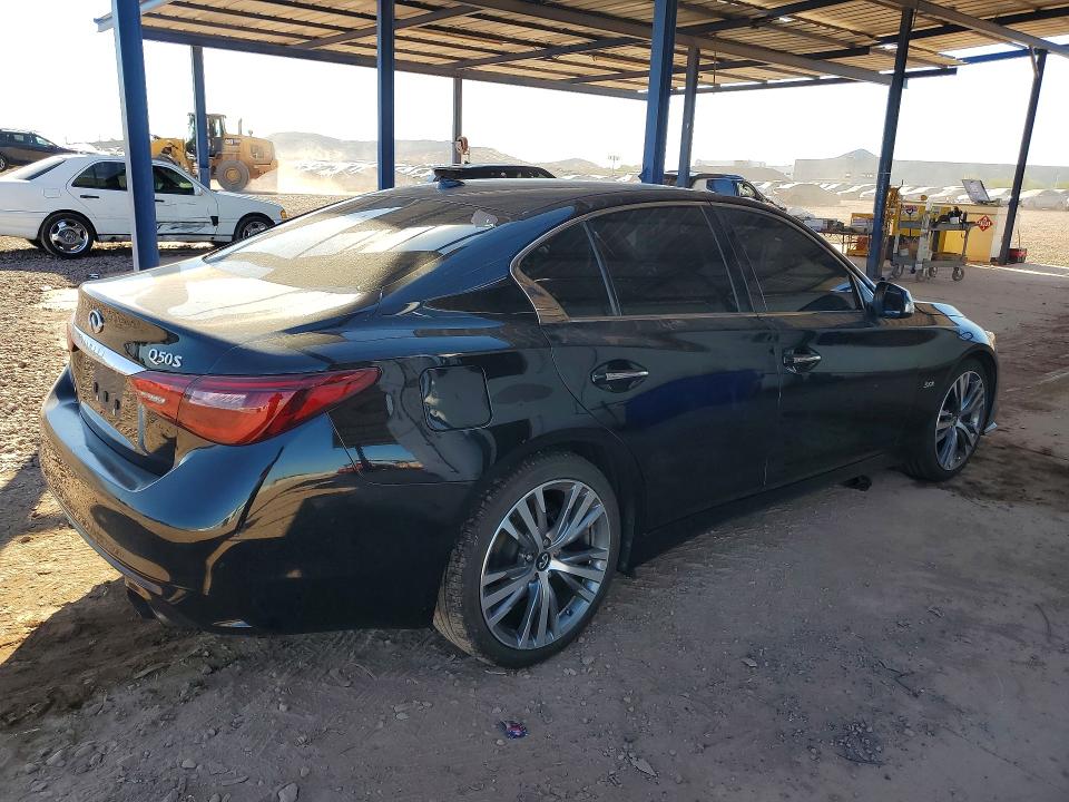 52948216 :رقم المزاد ، JN1EV7AP0JM356702 vin ، 2018 Infiniti Q50 مزاد بيع