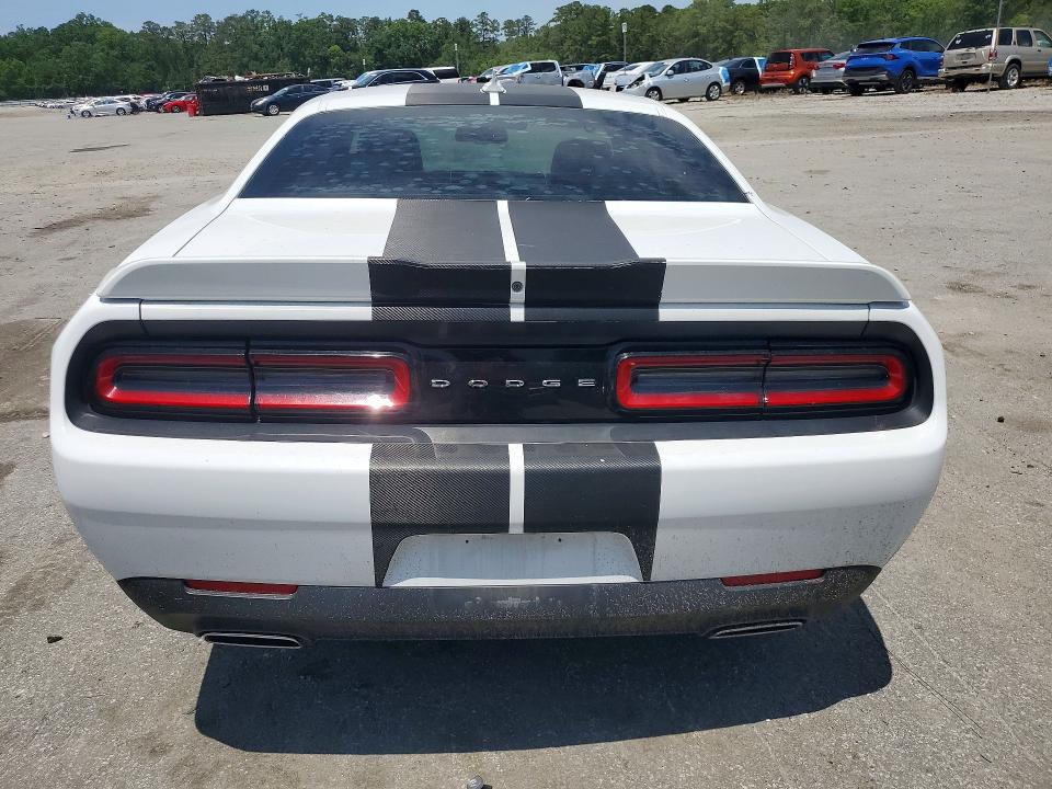 Продаж на аукціоні авто 2018 Dodge Challenger, vin: 2C3CDZAG1JH331334, номер лоту: 52154796