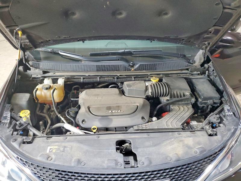 52059006 :رقم المزاد ، 2C4RC1FG1JR279152 vin ، 2018 Chrysler Pacifica مزاد بيع