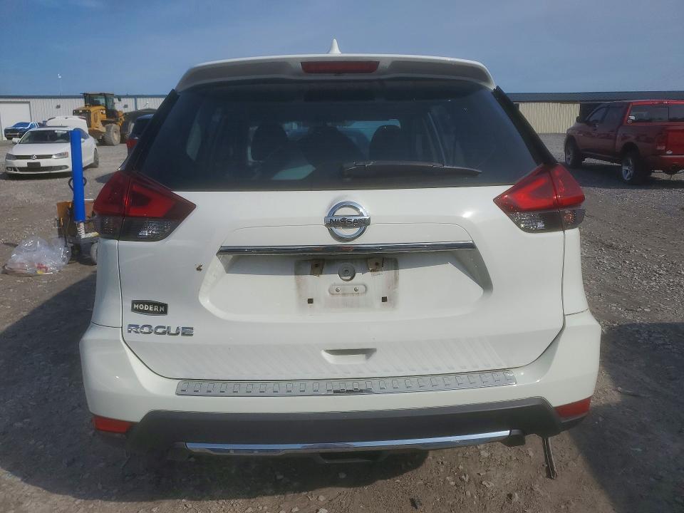 Продаж на аукціоні авто 2018 Nissan Rogue, vin: 5N1AT2MT3JC713515, номер лоту: 55057836