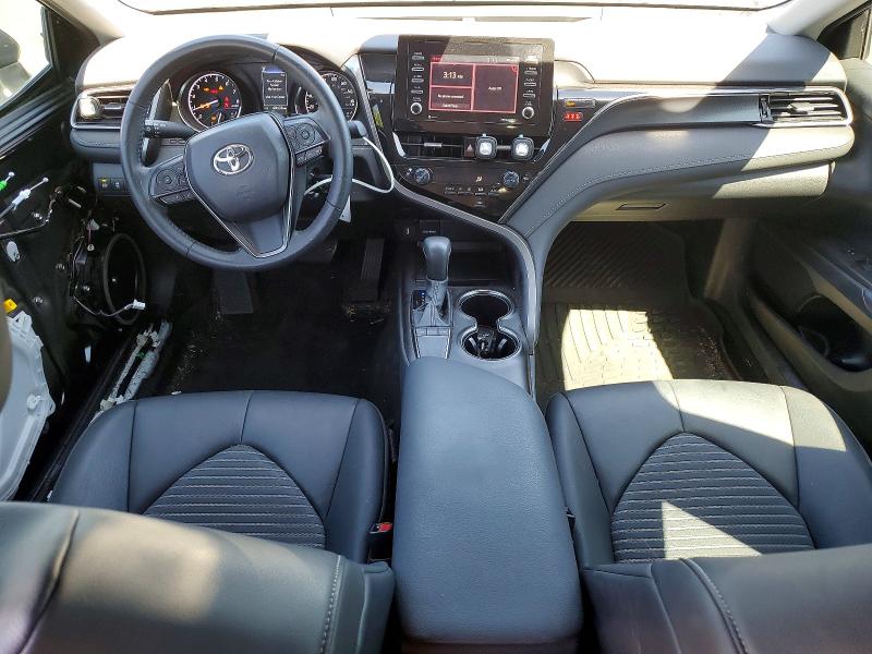 53779256 :رقم المزاد ، 4T1G11AK6NU673002 vin ، 2022 Toyota Camry مزاد بيع