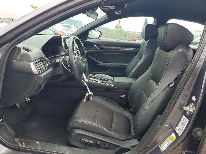 52503756 :رقم المزاد ، 1HGCV1F39KA092200 vin ، 2019 Honda Accord مزاد بيع