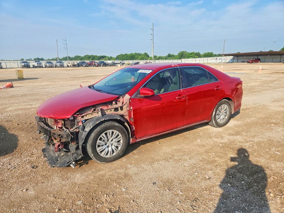 54630526 :رقم المزاد ، 4T4BF1FK7ER403917 vin ، 2014 Toyota Camry مزاد بيع