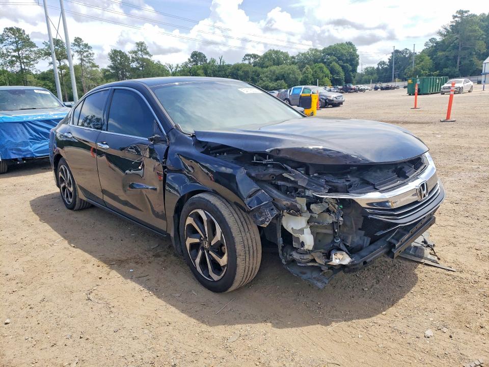 Продажа на аукционе авто 2017 Honda Accord, vin: 1HGCR3F88HA036625, номер лота: 54116536