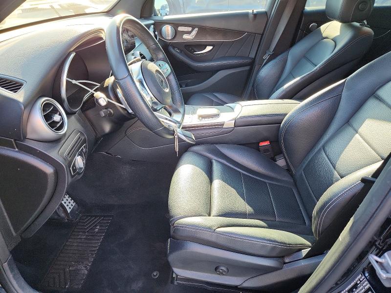 53040256 :رقم المزاد ، W1N0G8EB8LF833690 vin ، 2020 Mercedes-benz Glc مزاد بيع