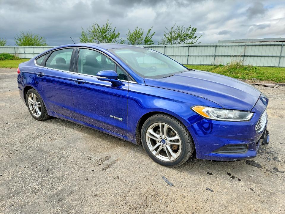 54223976 :رقم المزاد ، 3FA6P0LU4GR172956 vin ، 2016 Ford Fusion مزاد بيع
