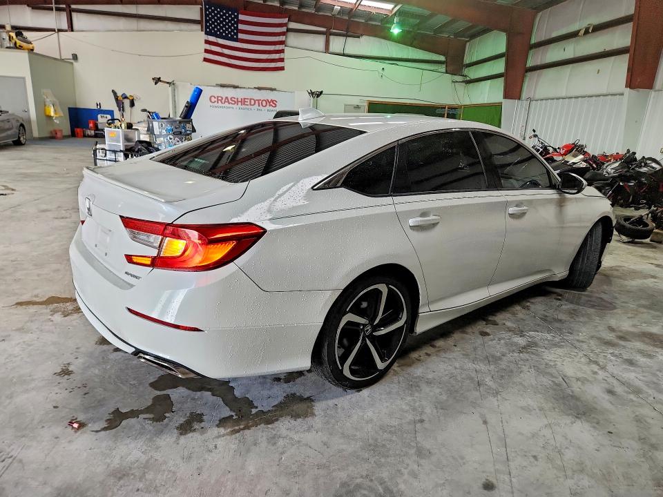 Продаж на аукціоні авто 2019 Honda Accord, vin: 1HGCV1F37KA020136, номер лоту: 53899926