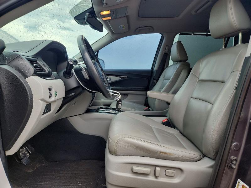 53524366 :رقم المزاد ، 5FNYF5H90GB025977 vin ، 2016 Honda Pilot مزاد بيع