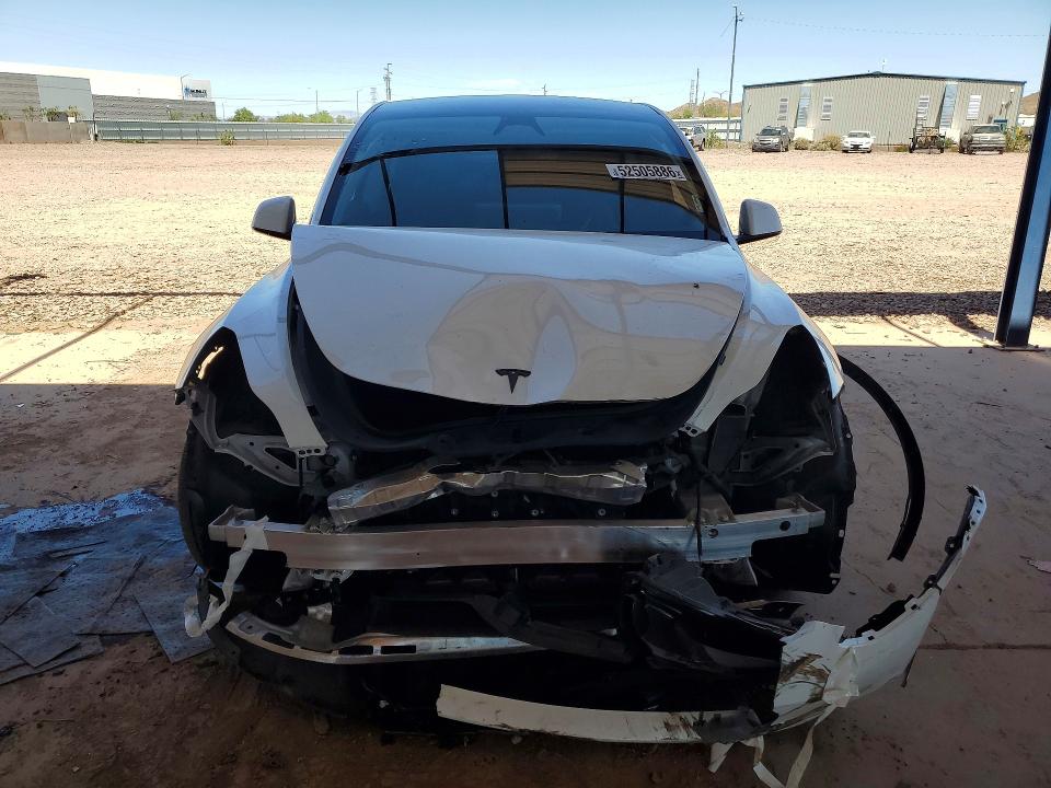 2024 Tesla Model Y მანქანა იყიდება აუქციონზე, vin: 7SAYGDEF7RF179044, აუქციონის ნომერი: 52505886