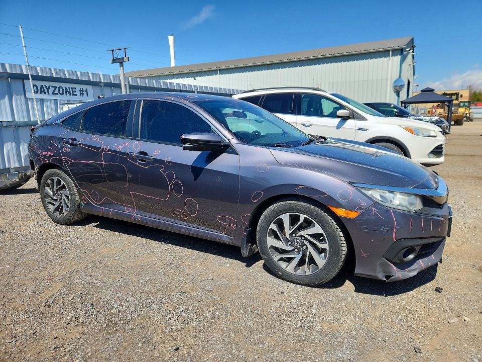 Aukcja sprzedaży 2016 Honda Civic, vin: 2HGFC2F83GH037920, numer aukcji: 52383626