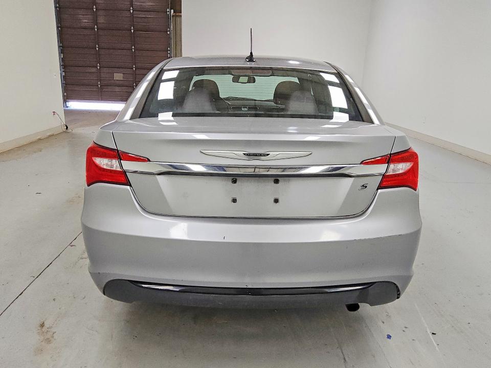 2013 Chrysler 200 მანქანა იყიდება აუქციონზე, vin: 1C3CCBBB8DN516019, აუქციონის ნომერი: 52562986