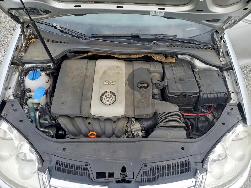 53040266 :رقم المزاد ، 3VWJM71K58M131738 vin ، 2008 Volkswagen Jetta مزاد بيع