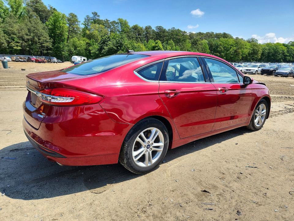 53383446 :رقم المزاد ، 3FA6P0HDXJR251774 vin ، 2018 Ford Fusion مزاد بيع