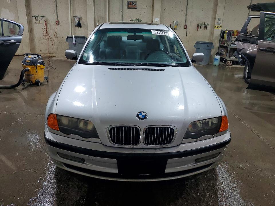 2001 Bmw 325 მანქანა იყიდება აუქციონზე, vin: WBAAV33451EE75394, აუქციონის ნომერი: 53177906