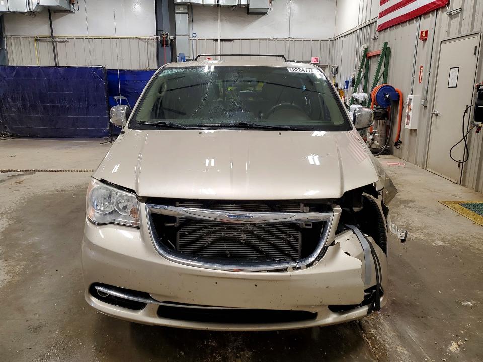 52347746 :رقم المزاد ، 2C4RC1CG4ER233969 vin ، 2014 Chrysler Town & Country مزاد بيع