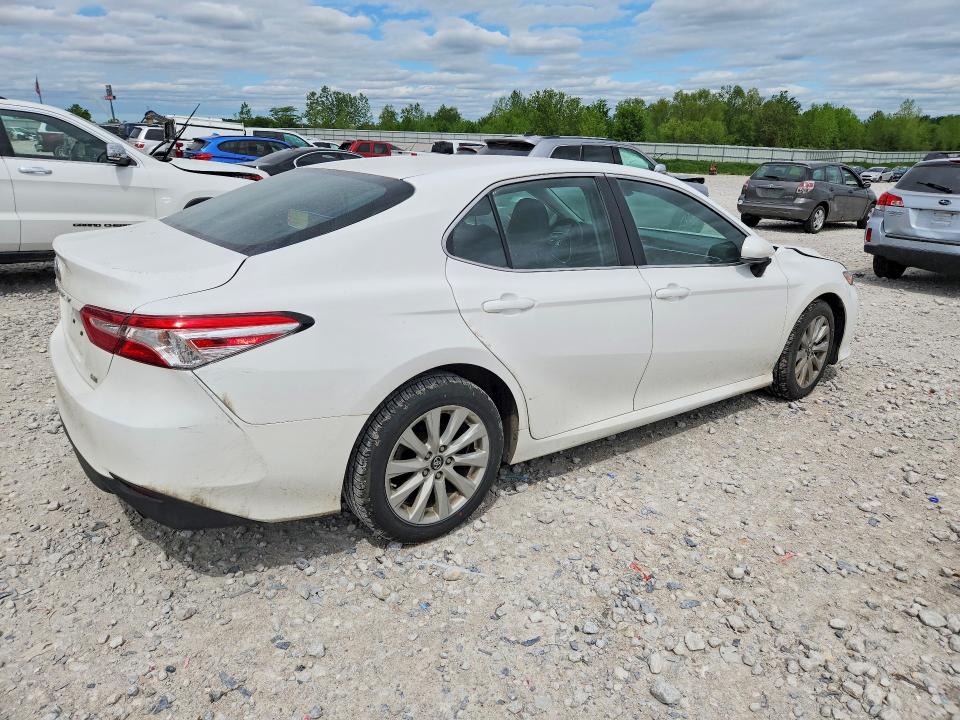Продаж на аукціоні авто 2018 Toyota Camry, vin: 4T1B11HK9JU635287, номер лоту: 54133146