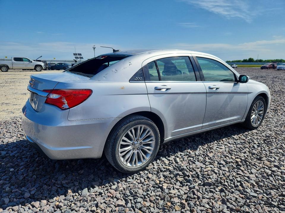 52463646 :رقم المزاد ، 1C3CCBAB9CN274115 vin ، 2012 Chrysler 200 مزاد بيع