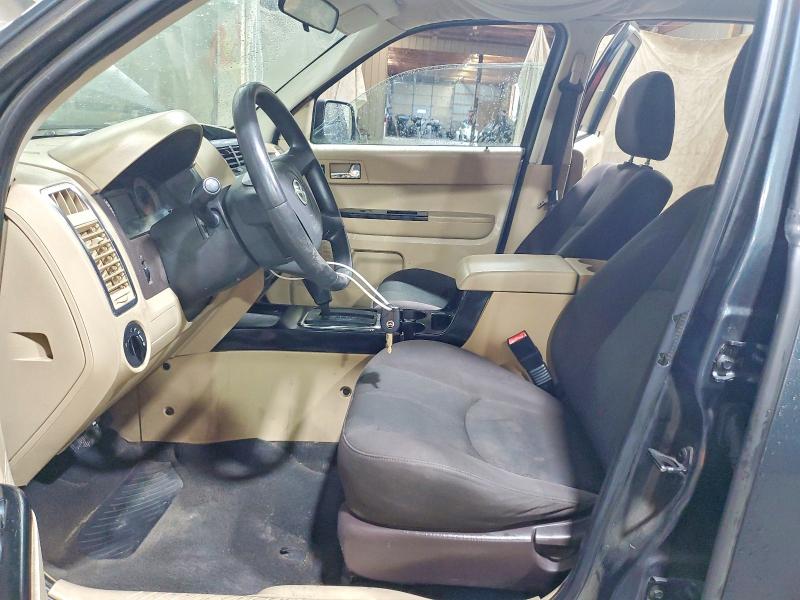 54406666 :رقم المزاد ، 4F2CZ02Z18KM07498 vin ، 2008 Mazda Tribute مزاد بيع