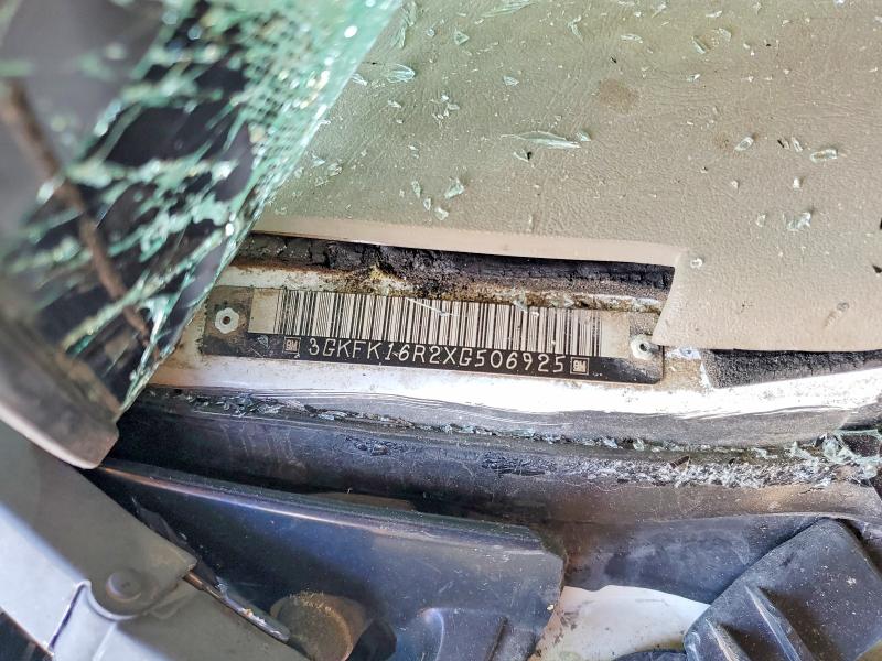 1999 Gmc Suburban მანქანა იყიდება აუქციონზე, vin: 3GKFK16R2XG506925, აუქციონის ნომერი: 47785426