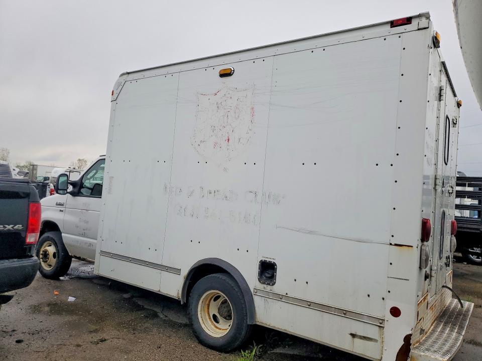 51883766 :رقم المزاد ، 1FDWE3FL8ADA62539 vin ، 2010 Ford Econoline مزاد بيع