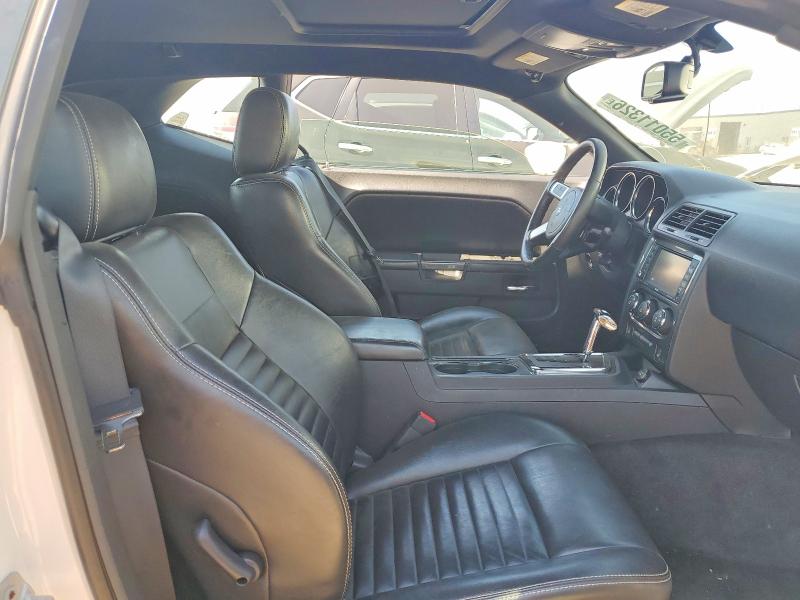 55011326 :رقم المزاد ، 2B3CJ5DT3AH174719 vin ، 2010 Dodge Challenger مزاد بيع
