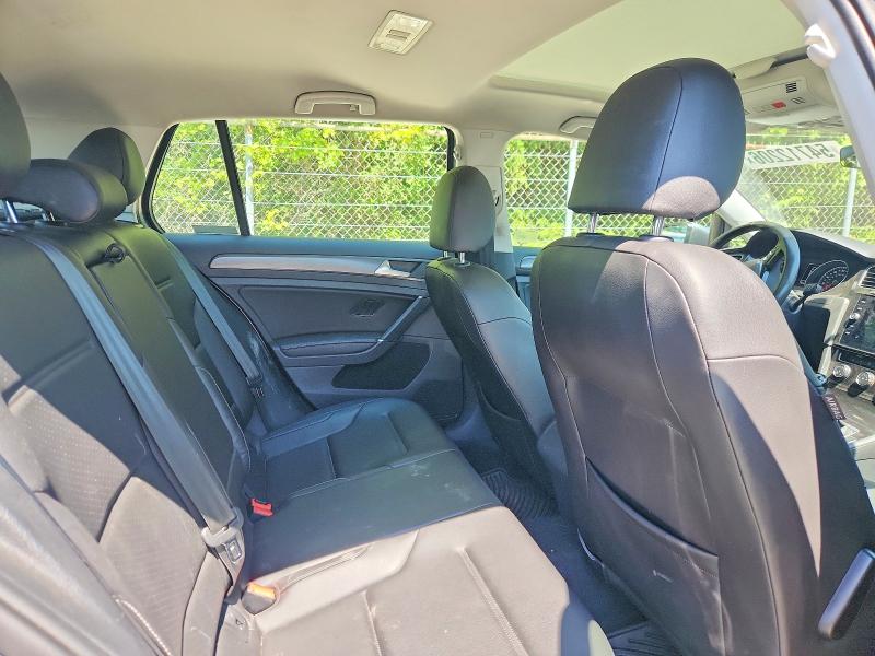 54712206 :رقم المزاد ، 3VWW57AUXKM032831 vin ، 2019 Volkswagen Golf مزاد بيع