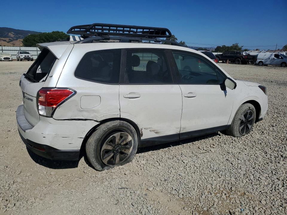 54180586 :رقم المزاد ، JF2SJAEC6JH429694 vin ، 2018 Subaru Forester مزاد بيع