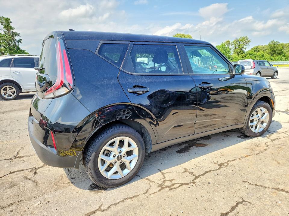 Продажа на аукционе авто 2024 Kia Soul, vin: KNDJ23AU5R7227514, номер лота: 54123346