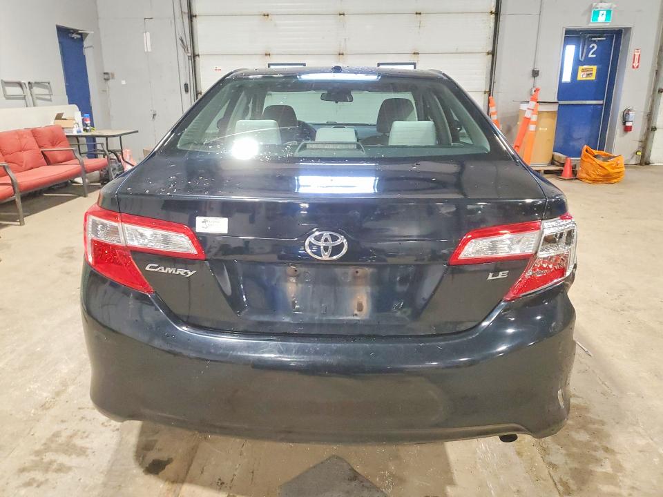 50225256 :رقم المزاد ، 4T1BF1FKXCU034705 vin ، 2012 Toyota Camry مزاد بيع