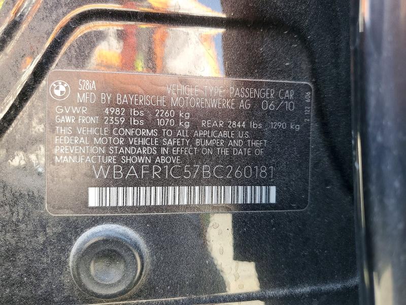 54864366 :رقم المزاد ، WBAFR1C57BC260181 vin ، 2011 Bmw 528 مزاد بيع