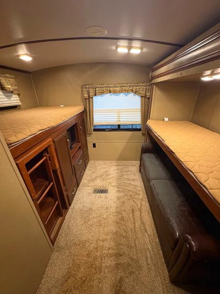 Продаж на аукціоні авто 2015 Keystone Outback, vin: 4YDT31228FB452653, номер лоту: 54987076
