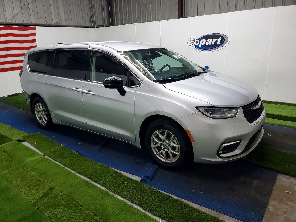 Продаж на аукціоні авто 2024 Chrysler Pacifica, vin: 2C4RC1BG1RR148966, номер лоту: 55553746