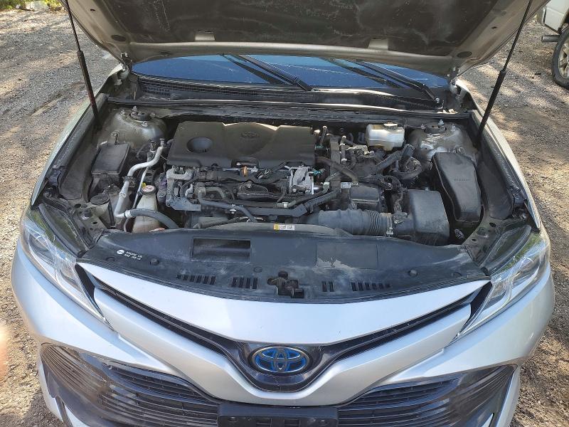 53121106 :رقم المزاد ، 4T1B31HK1JU003653 vin ، 2018 Toyota Camry مزاد بيع