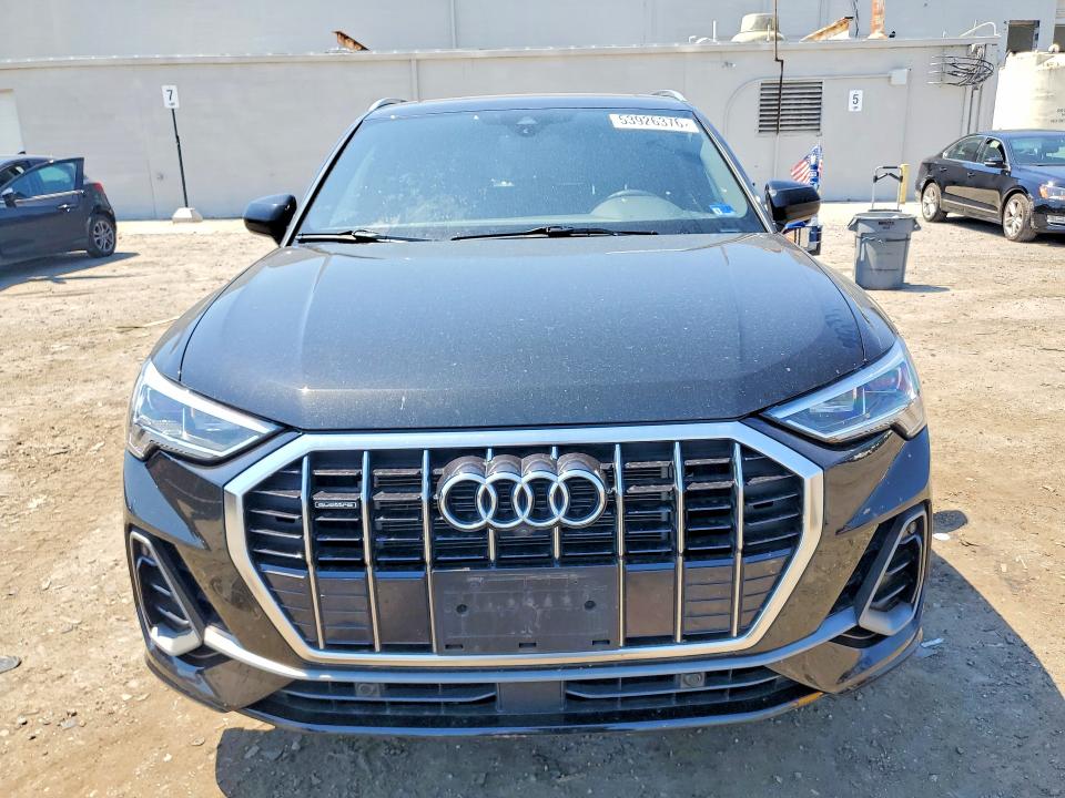 2023 Audi Q3 მანქანა იყიდება აუქციონზე, vin: WA1EECF34P1015366, აუქციონის ნომერი: 53926376