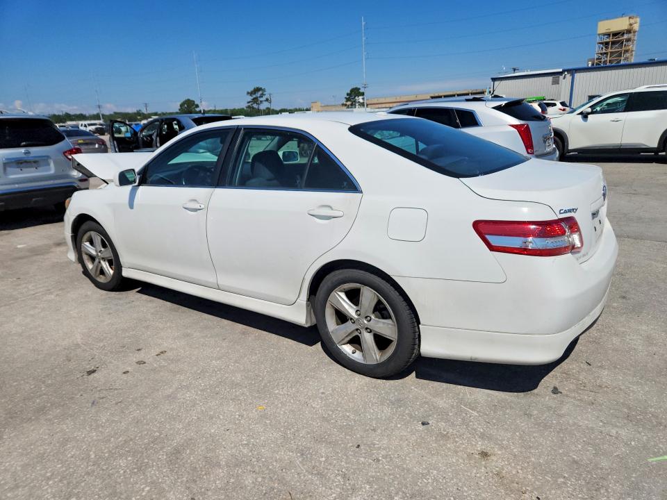 53423496 :رقم المزاد ، 4T1BF3EK7BU728926 vin ، 2011 Toyota Camry مزاد بيع