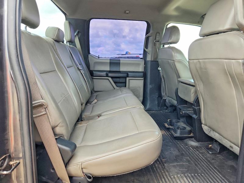 54201146 :رقم المزاد ، 1FT8W3BT2KEC44930 vin ، 2019 Ford F350 مزاد بيع